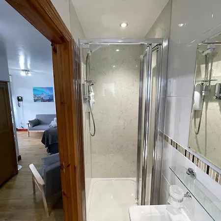 Quaysiders Lakes - Quaysiders Club 3*