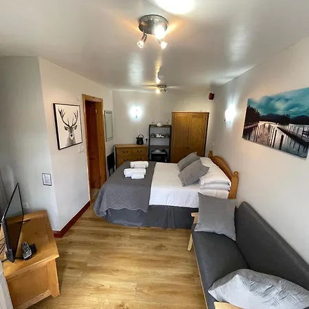Quaysiders Club Aparthotel 3*