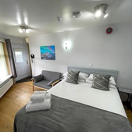 Quaysiders Lakes - Quaysiders Club Lägenhetshotell 3*