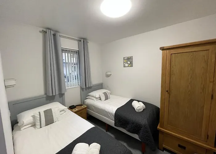 Quaysiders Lakes - Quaysiders Club