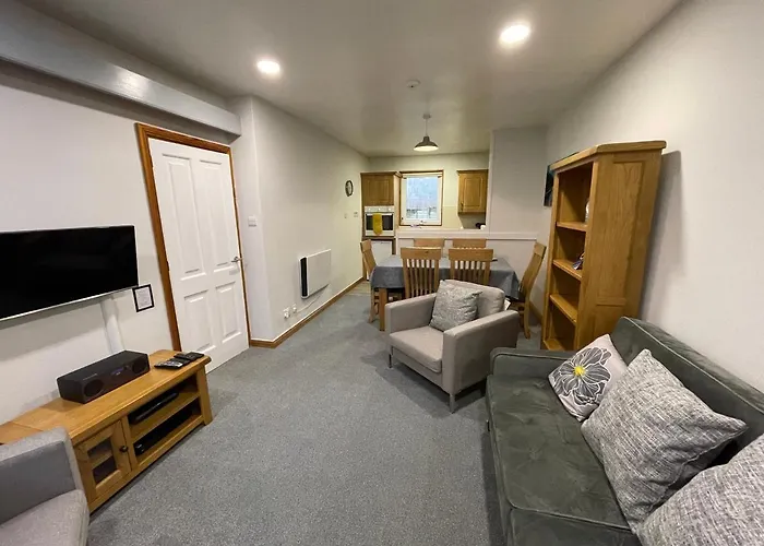 Quaysiders Lakes - Quaysiders Club Ambleside