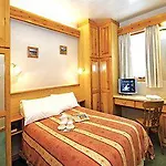 Quaysiders Lakes - Quaysiders Club 3*